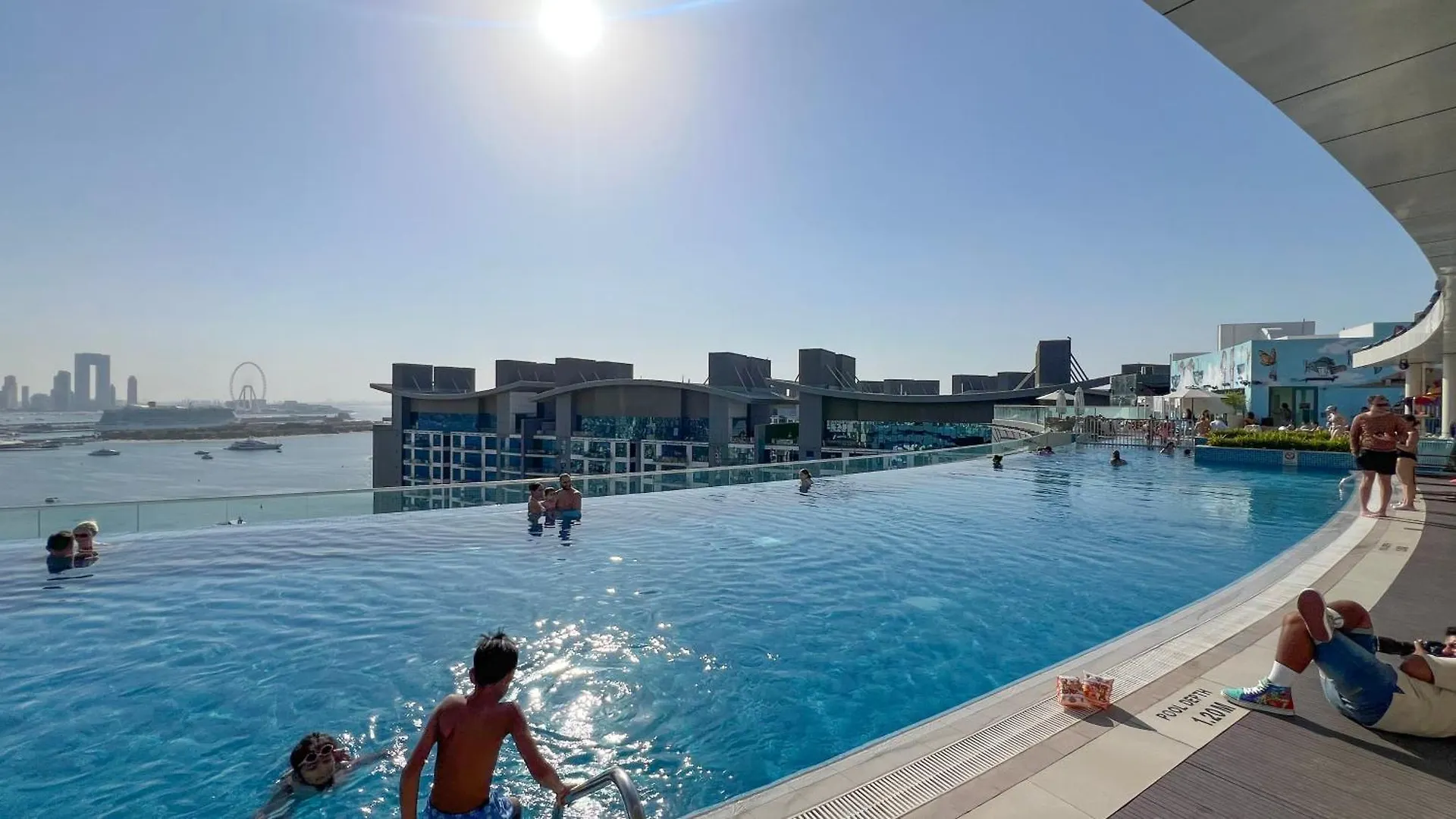Infinity Pool Studio In Palm Jumeirah On Exclusive West Beach 두바이